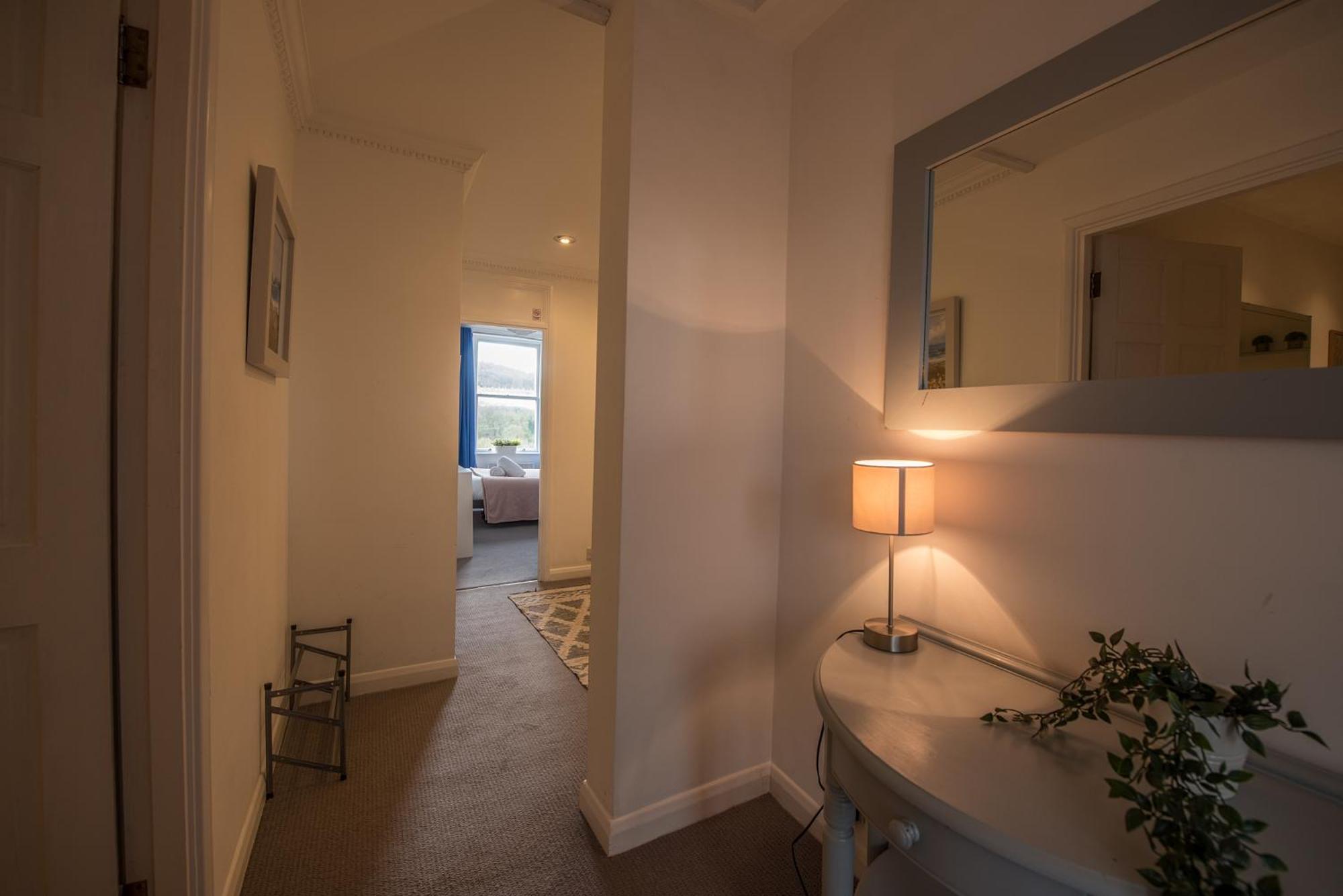 Grosvenor Pad - Lovely 2-Bed Flat - Free On Street Parking Bath Luaran gambar