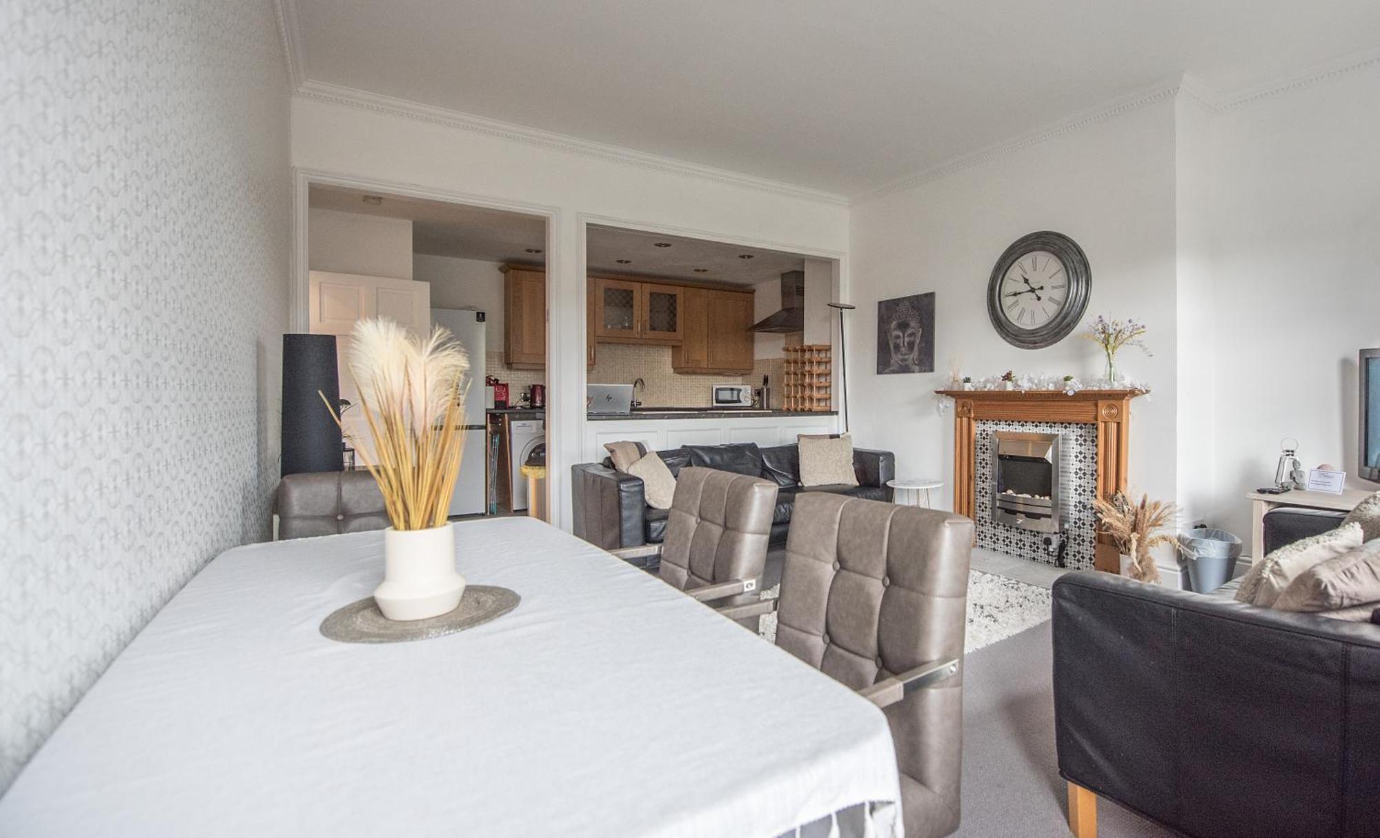 Grosvenor Pad - Lovely 2-Bed Flat - Free On Street Parking Bath Luaran gambar