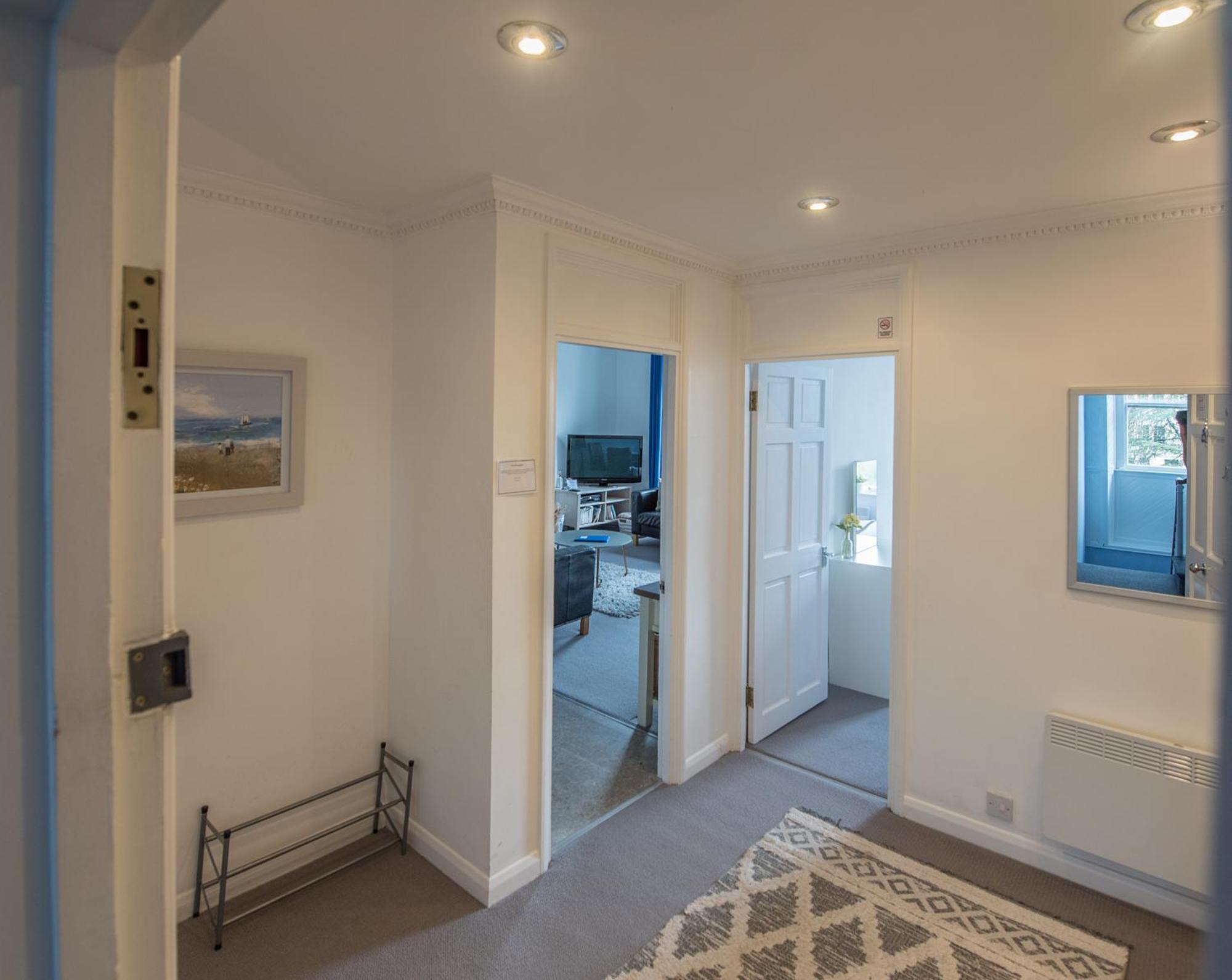Grosvenor Pad - Lovely 2-Bed Flat - Free On Street Parking Bath Luaran gambar