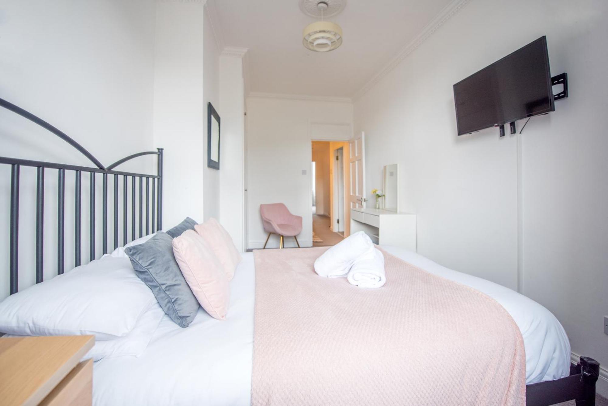 Grosvenor Pad - Lovely 2-Bed Flat - Free On Street Parking Bath Luaran gambar